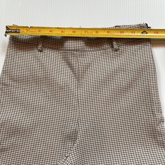 Forever 21 super skinny plaid trousers, black, cream & tan plaid. Women’s small - Picture 3 of 12